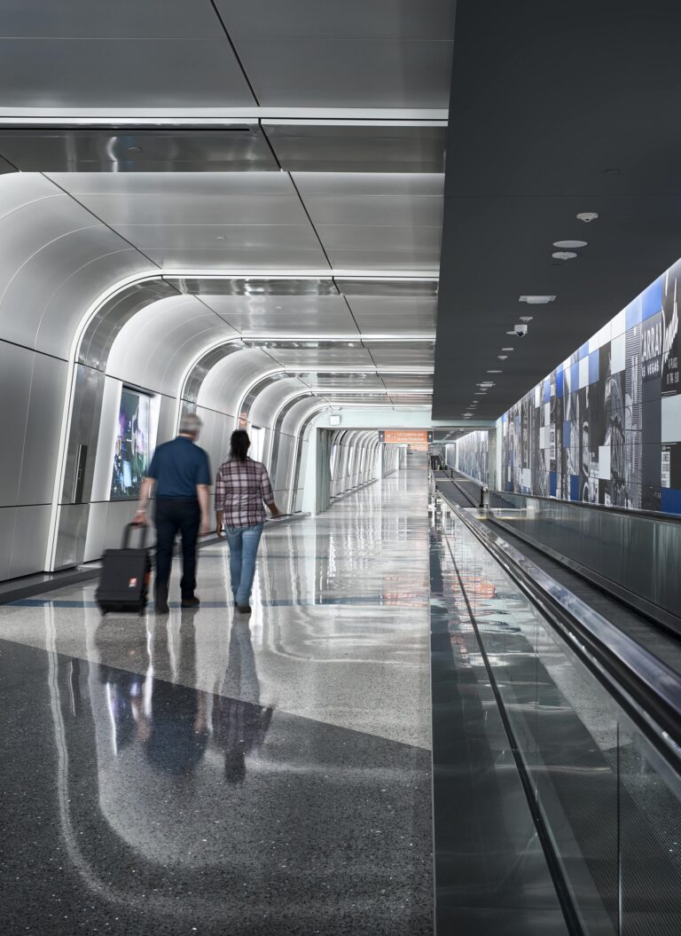 Passenger Terminal World Features Henderson Principal in Q&A