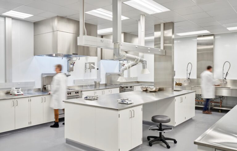 Lab Design News Publishes Article by Henderson Science and Technology Experts