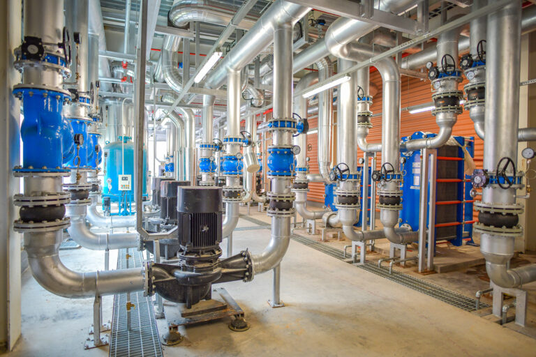 Video: Henderson Experts Discuss Chilled Water System Design with CSE Magazine